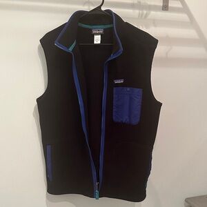 Patagonia Black Fleece Vest with Blue Trim